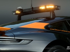 GT 7_Porsche 911 Turbo S Safety Car (992)_3
